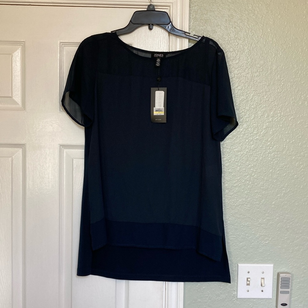 NWT Navy Blue Women’s Blouse Sz Medium